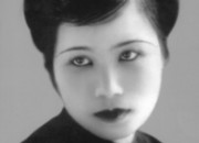 Nhân 90 năm phong trào Thơ mới (1932-2022): Nữ sĩ Hằng Phương và thủ pháp danh gia vọng tộc
